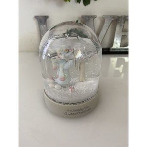 Vintage 1986 Precious Moments I'm Sending You a White Christmas Snow Globe‎ EUC